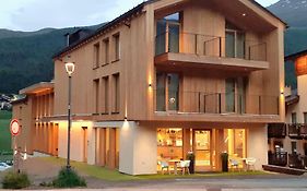 Livì Hotel
